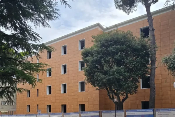 Ospedale Cardarelli, dopo 5 anni riparte il cantiere per il rifacimento del Padiglione C