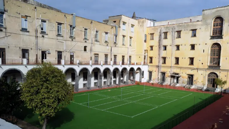 Napoli, gli studenti del Casanova a caccia delle dispersioni energetiche Napoli, gli studenti del Casanova a caccia delle dispersioni energetiche